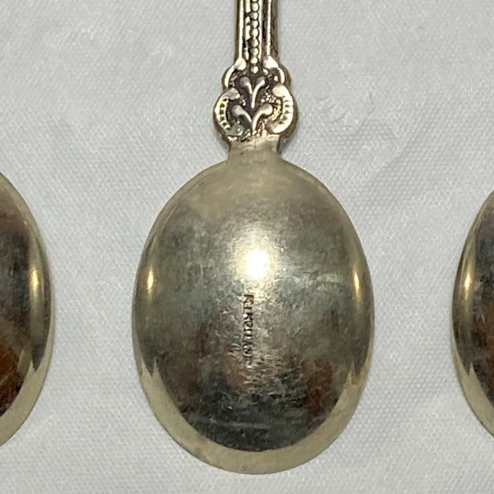 Water Bearers Souvenir Spoons 3 3/8